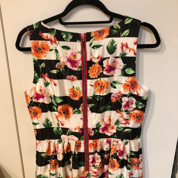 Saks Fifth Avenue RED Floral Stripe Dress - Picture 8 of 8